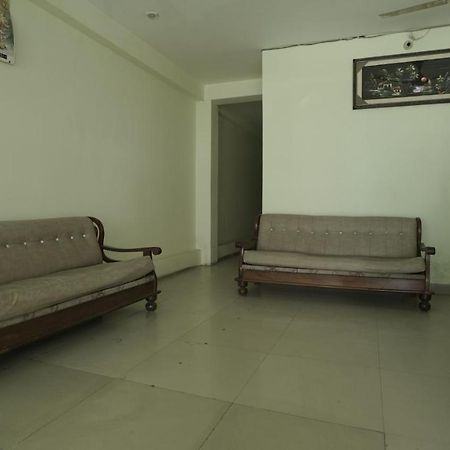 S S Hotel And Restaurant By Wb Economy Jaunpur Екстериор снимка