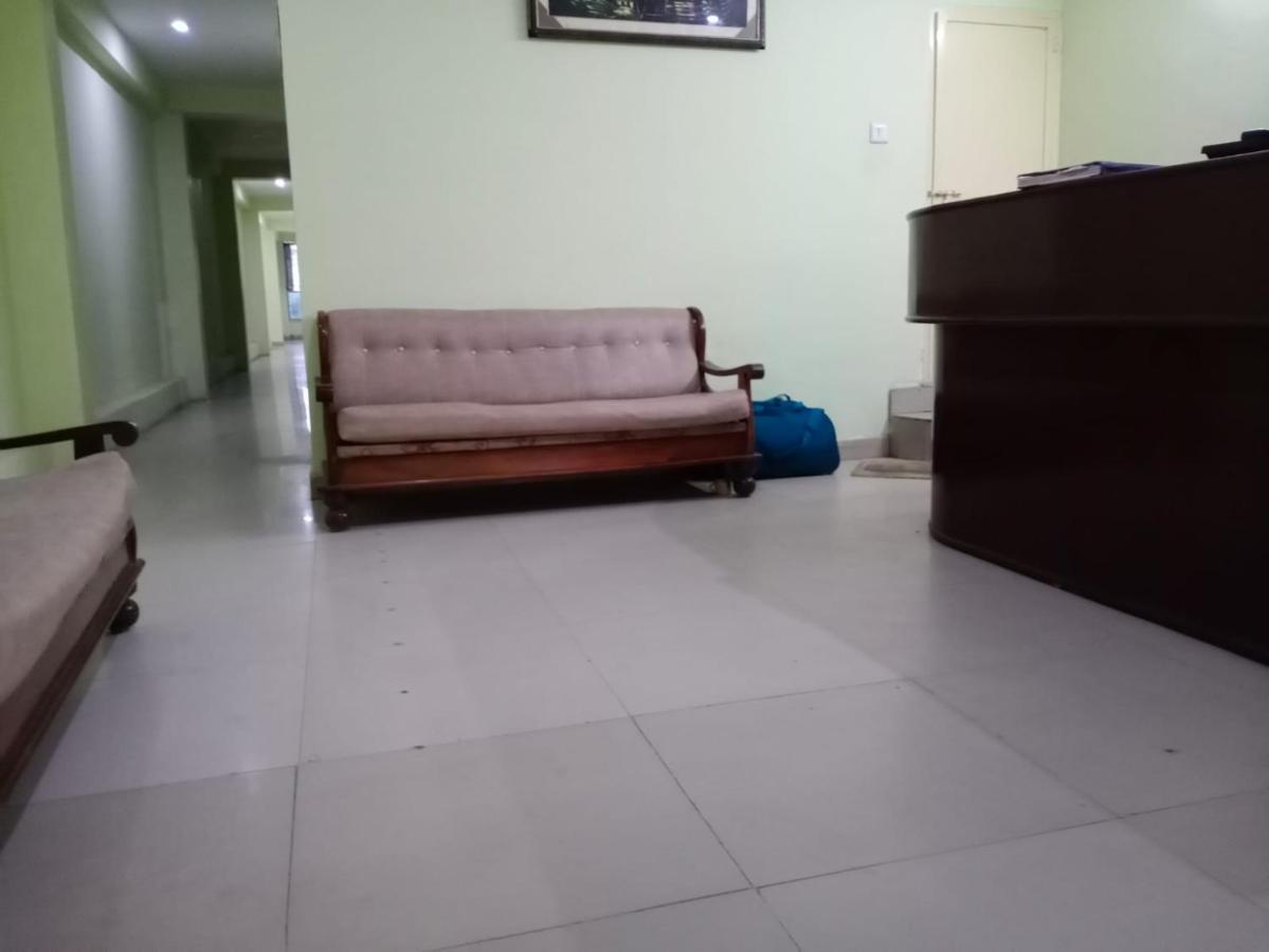 S S Hotel And Restaurant By Wb Economy Jaunpur Екстериор снимка