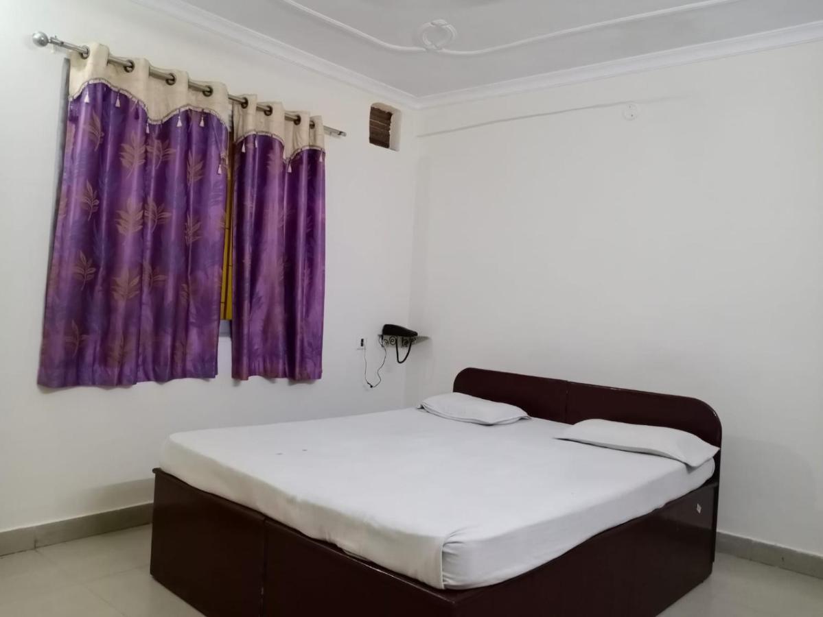 S S Hotel And Restaurant By Wb Economy Jaunpur Екстериор снимка